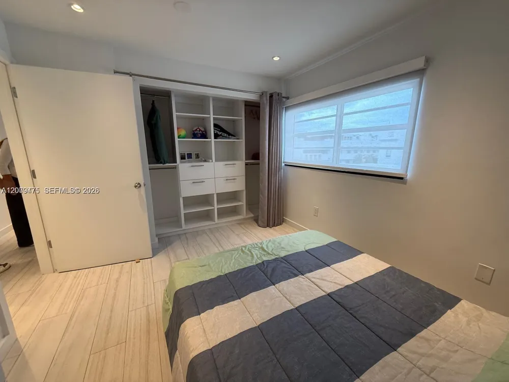 1150 Collins Ave #406 Miami Beach, FL 33139