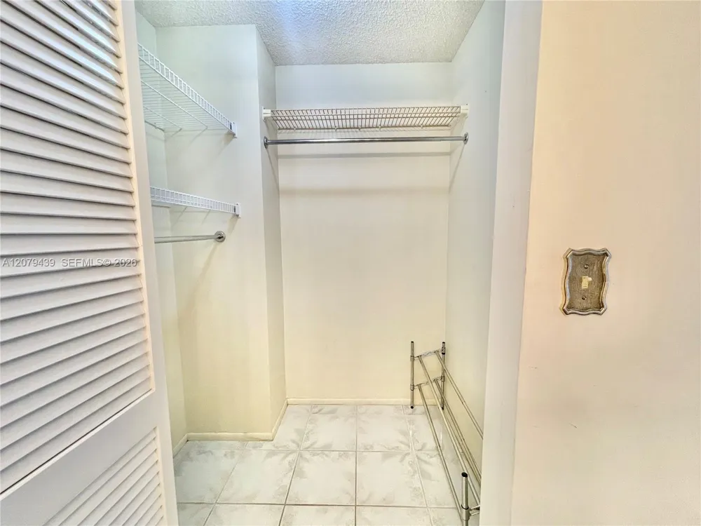 1901 Brickell Ave #B506 Miami, FL 33129