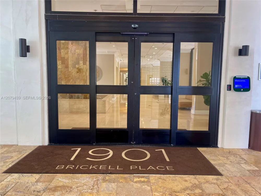 1901 Brickell Ave #B506 Miami, FL 33129