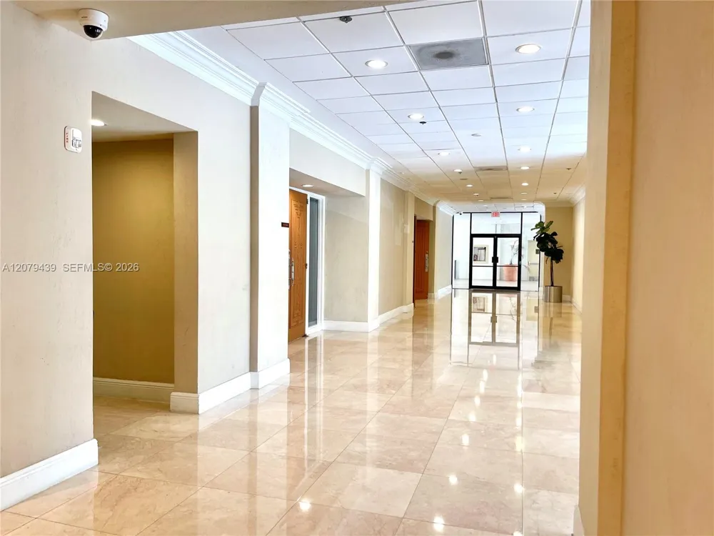 1901 Brickell Ave #B506 Miami, FL 33129