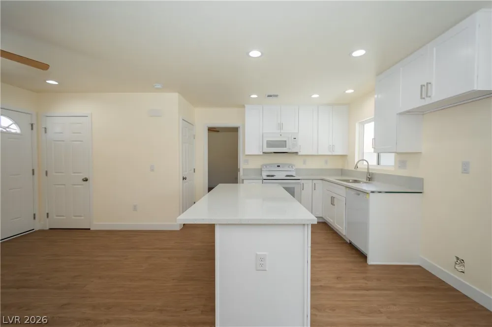 660 San Lorenzo Street Pahrump, NV 89048