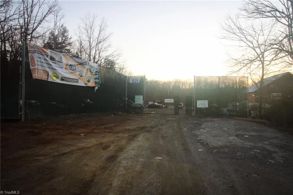 1526 Old US Highway 64 Lexington, NC 27292