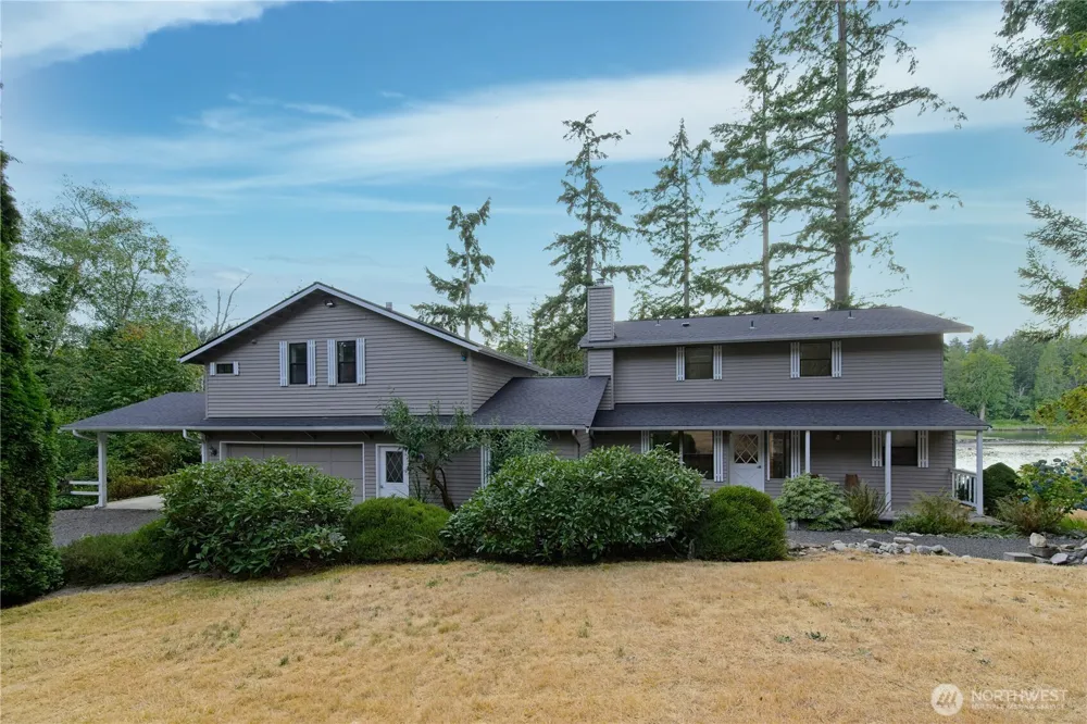 15449 Virginia Point Road NE Poulsbo, WA 98370