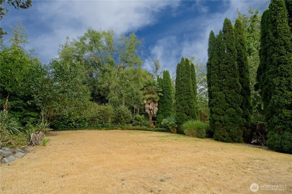 15449 Virginia Point Road NE Poulsbo, WA 98370