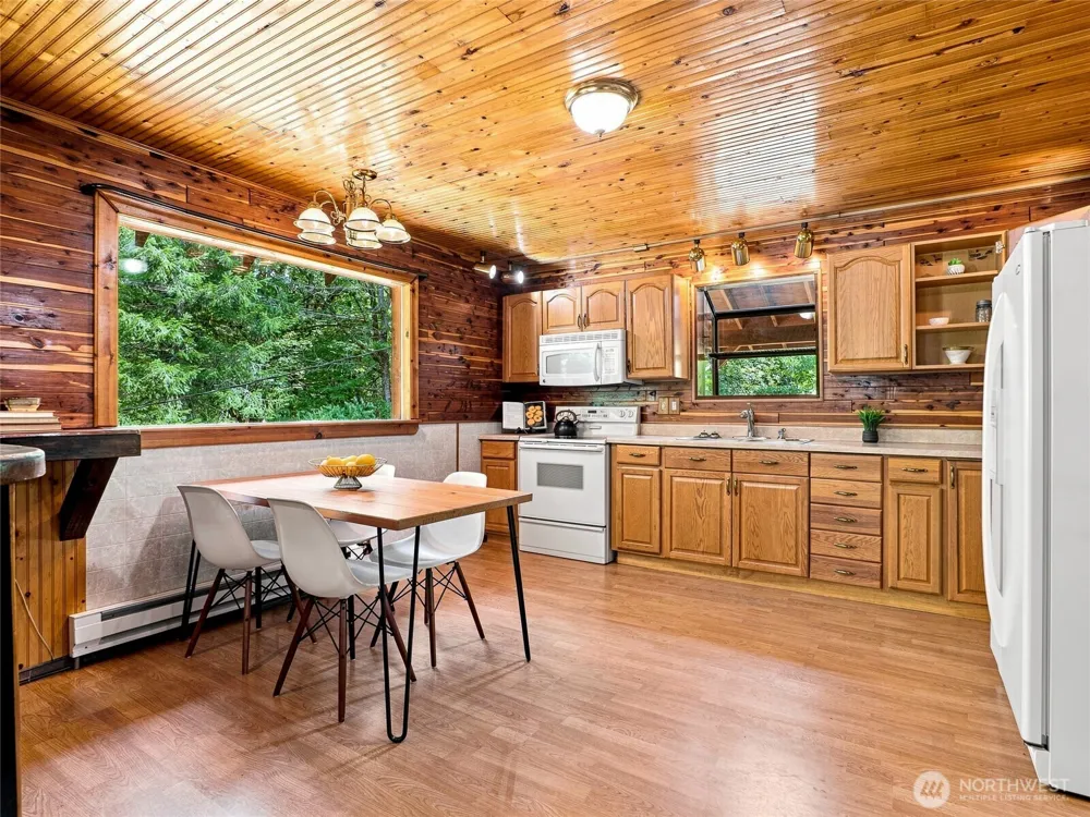 71509 NE Old Cascade Highway Skykomish, WA 98288