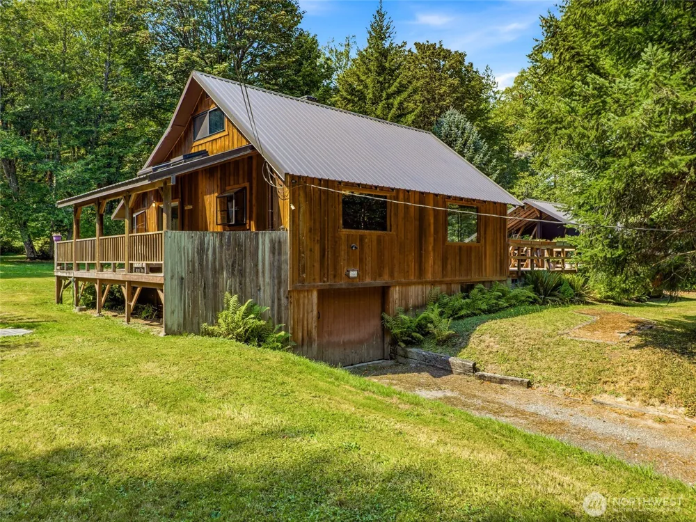 71509 NE Old Cascade Highway Skykomish, WA 98288