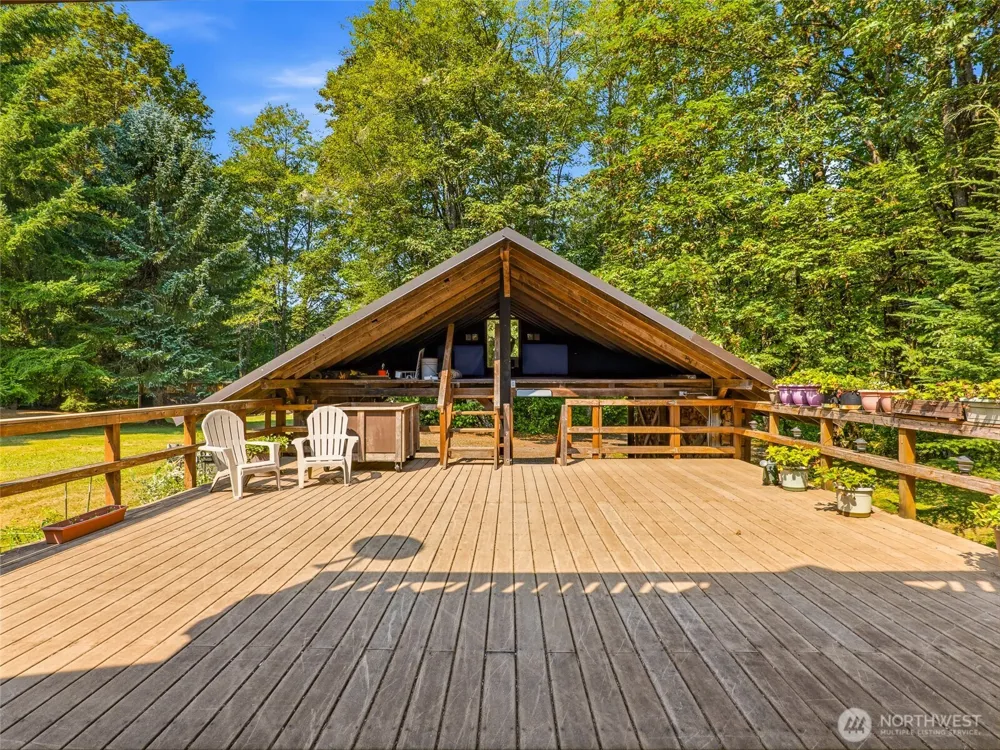 71509 NE Old Cascade Highway Skykomish, WA 98288