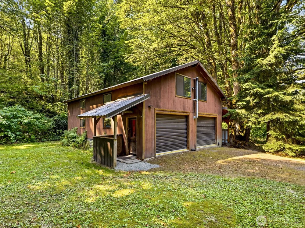71509 NE Old Cascade Highway Skykomish, WA 98288