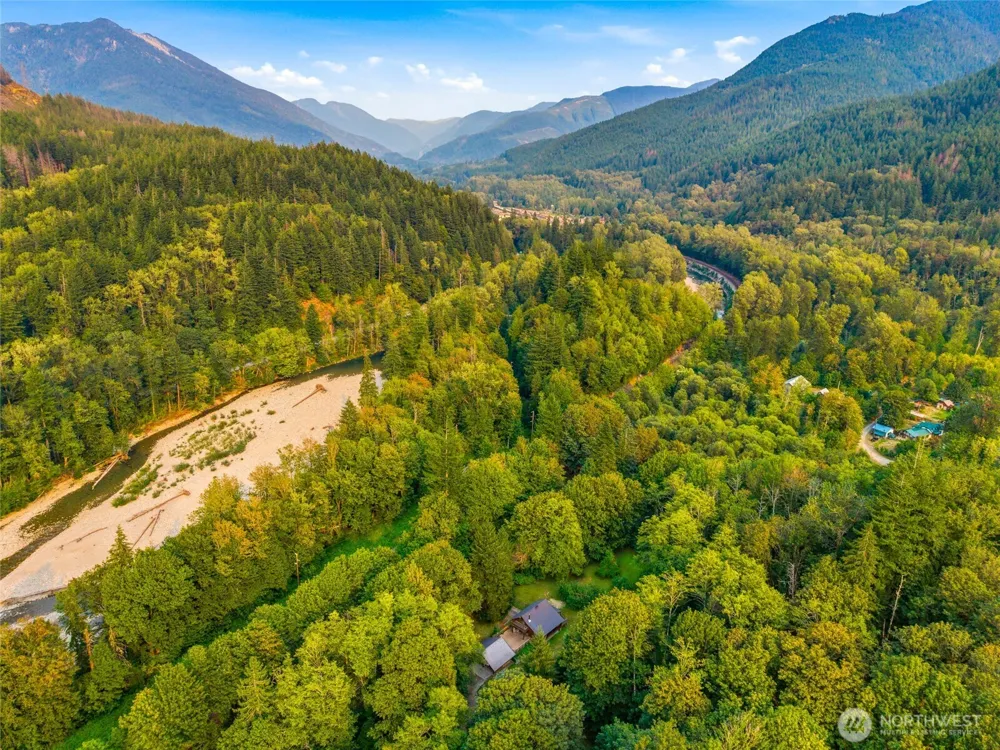 71509 NE Old Cascade Highway Skykomish, WA 98288