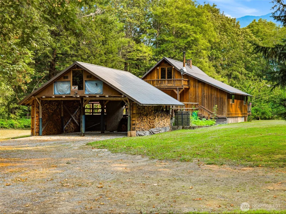 71509 NE Old Cascade Highway Skykomish, WA 98288