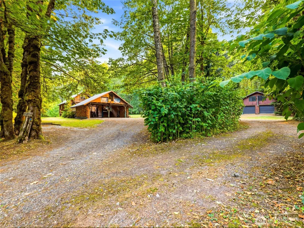 71509 NE Old Cascade Highway Skykomish, WA 98288
