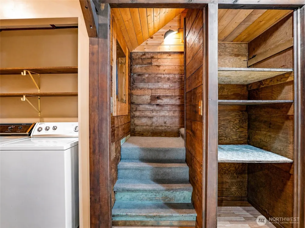 71509 NE Old Cascade Highway Skykomish, WA 98288