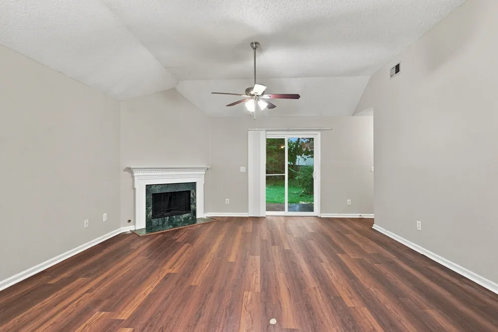 2283 Joann Dr Spring Hill, TN 37174