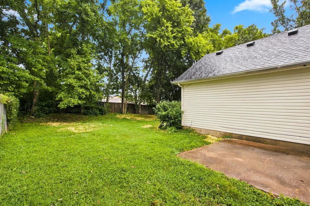 2283 Joann Dr Spring Hill, TN 37174