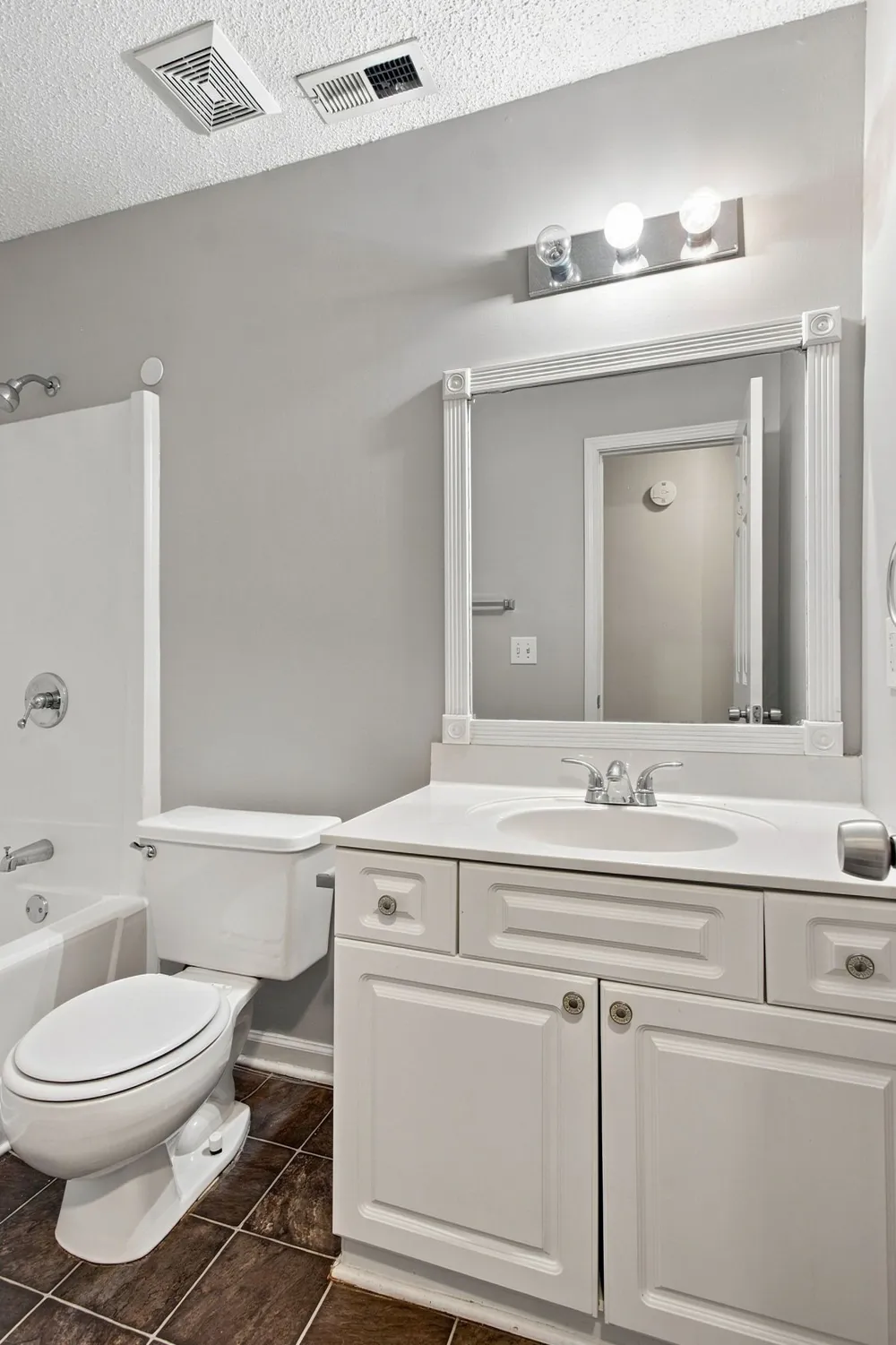 2283 Joann Dr Spring Hill, TN 37174