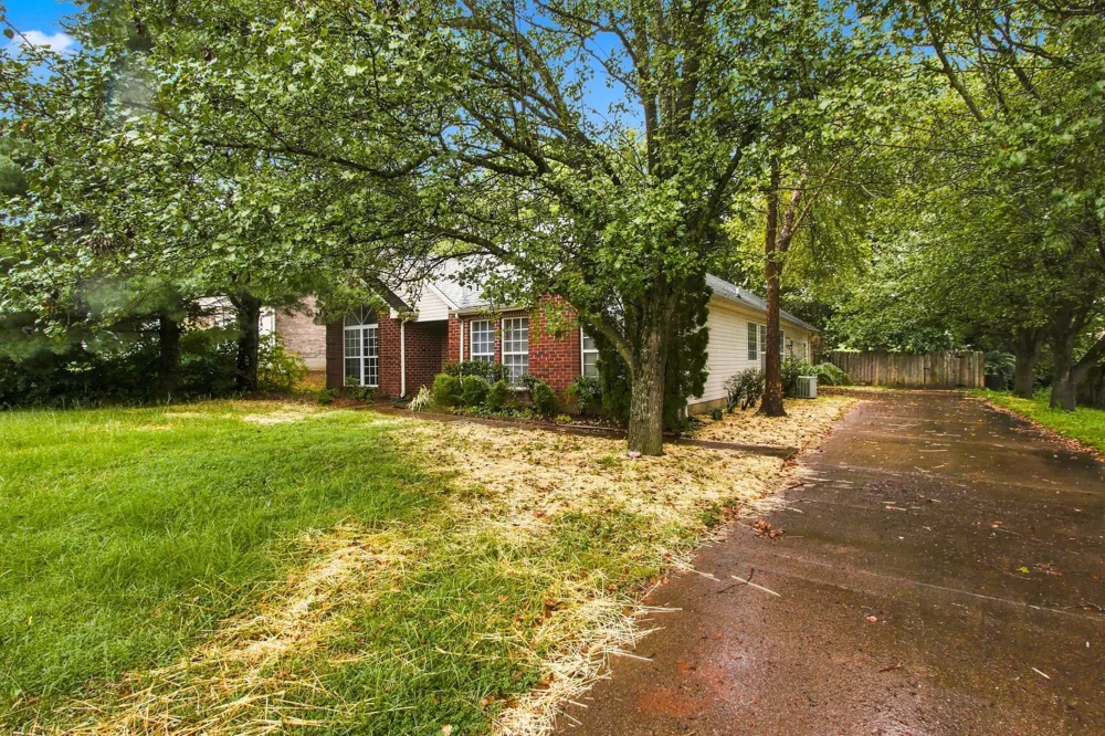 2283 Joann Dr Spring Hill, TN 37174