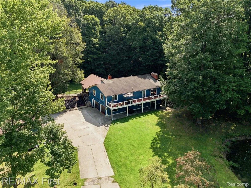 66200 Campground Road Washington Township, MI 48095
