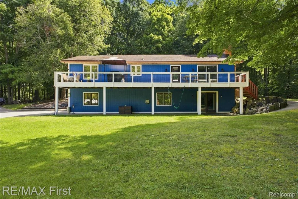 66200 Campground Road Washington Township, MI 48095