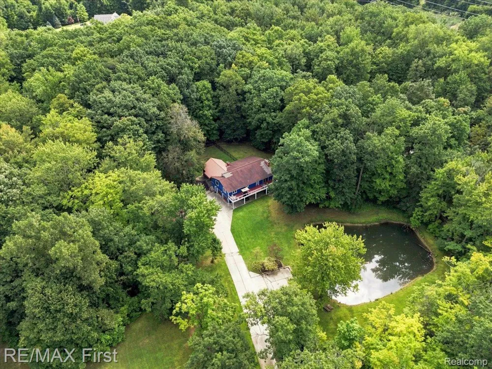 66200 Campground Road Washington Township, MI 48095