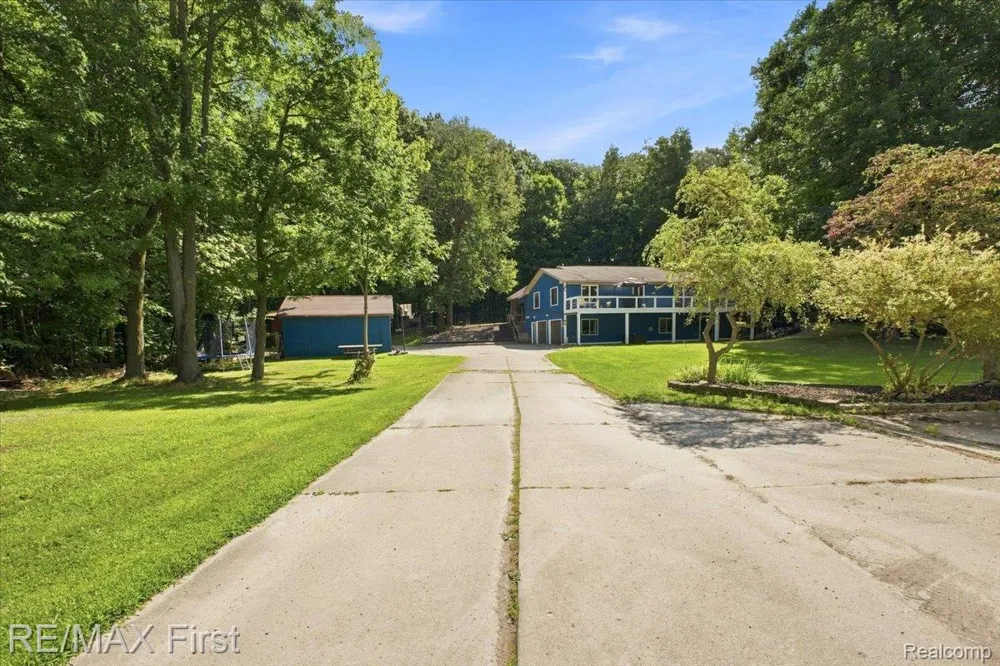 66200 Campground Road Washington Township, MI 48095
