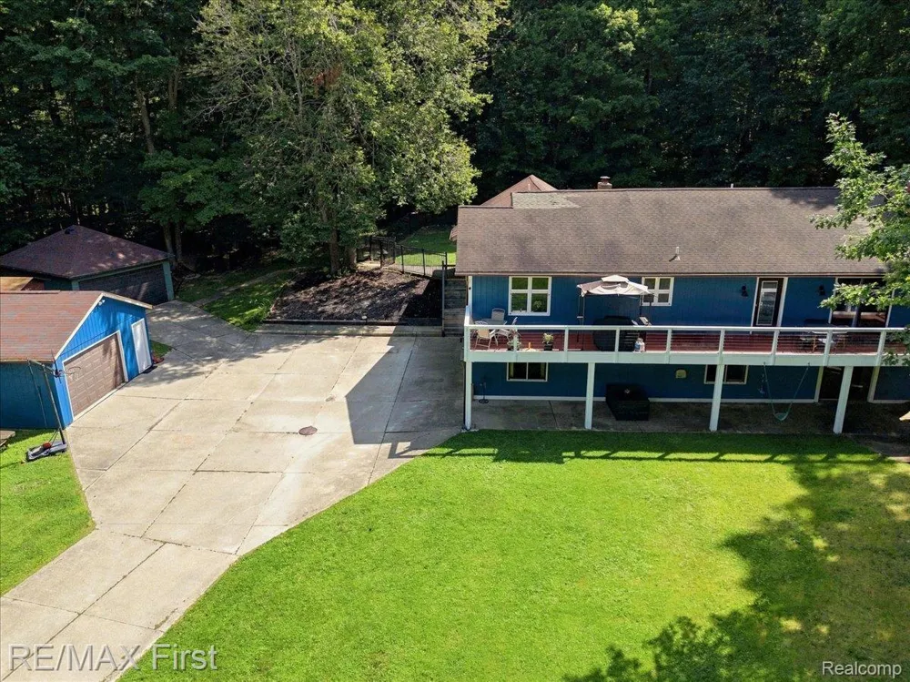 66200 Campground Road Washington Township, MI 48095