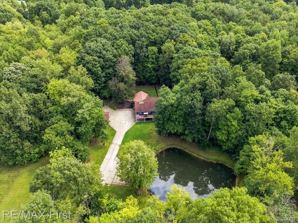 66200 Campground Road Washington Township, MI 48095