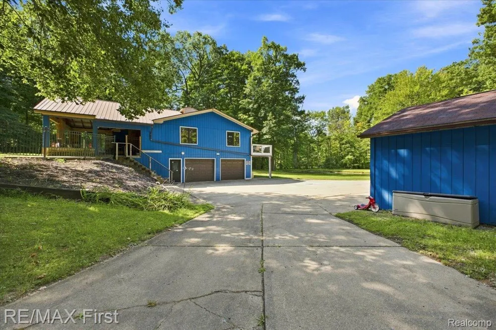 66200 Campground Road Washington Township, MI 48095