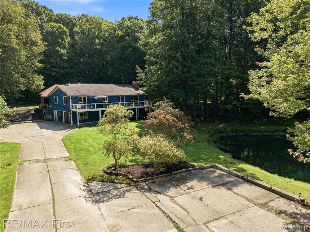 66200 Campground Road Washington Township, MI 48095