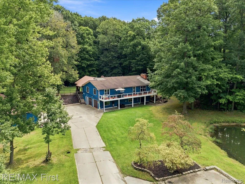 66200 Campground Road Washington Township, MI 48095