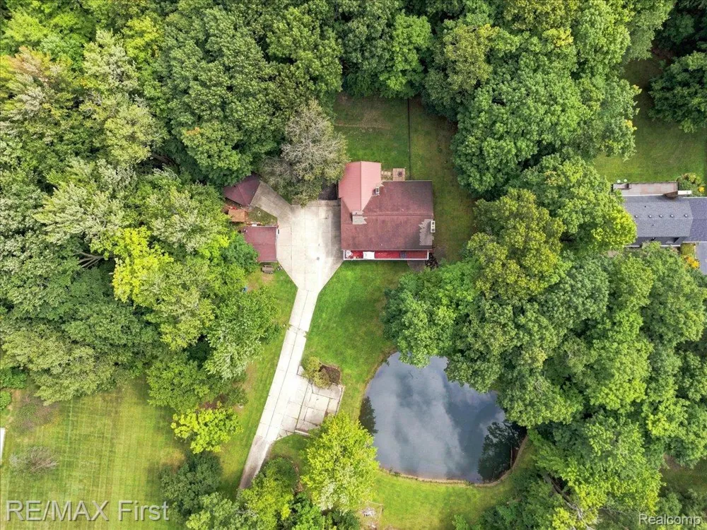 66200 Campground Road Washington Township, MI 48095