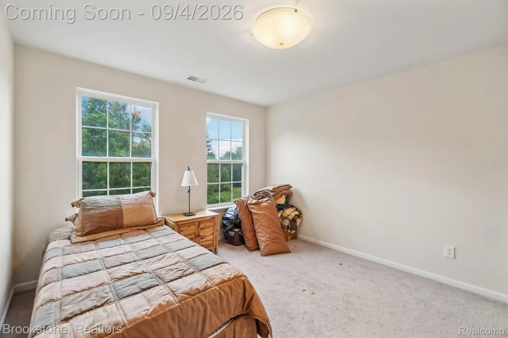 2633 Groveland Road Groveland Township, MI 48462