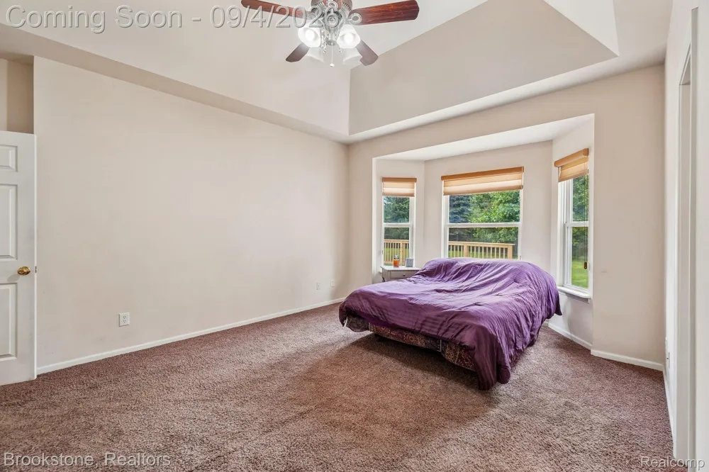 2633 Groveland Road Groveland Township, MI 48462