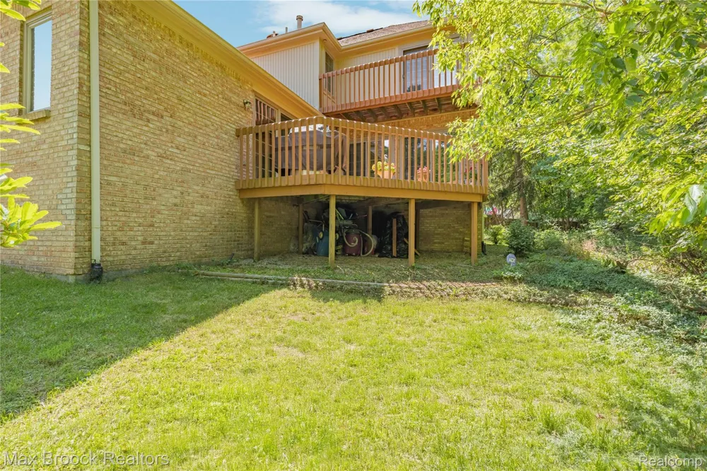 31223 Country Ridge Circle Farmington Hills City, MI 48331