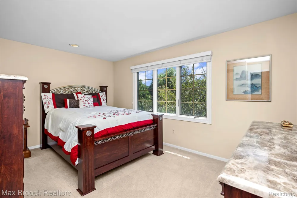 31223 Country Ridge Circle Farmington Hills City, MI 48331