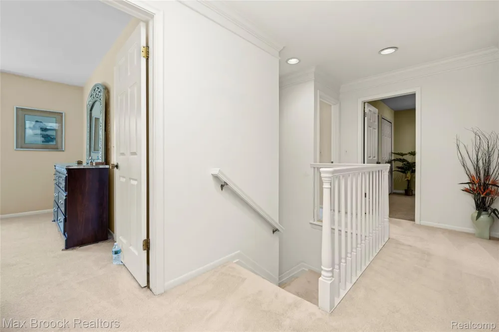 31223 Country Ridge Circle Farmington Hills City, MI 48331