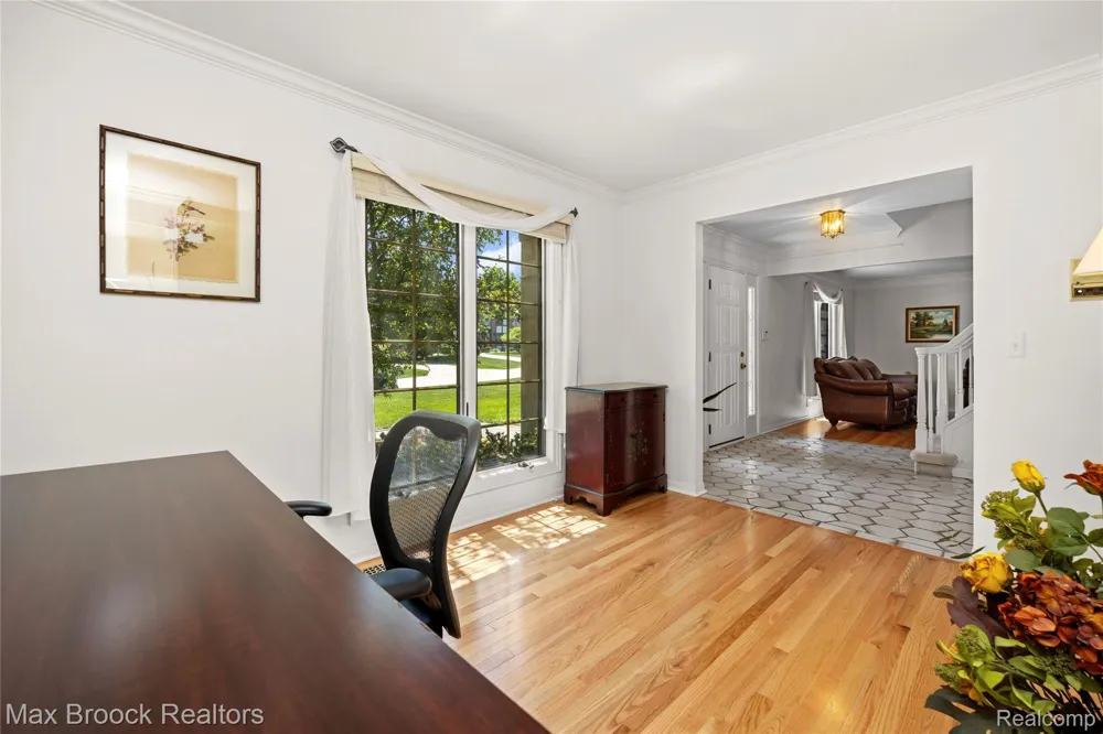 31223 Country Ridge Circle Farmington Hills City, MI 48331