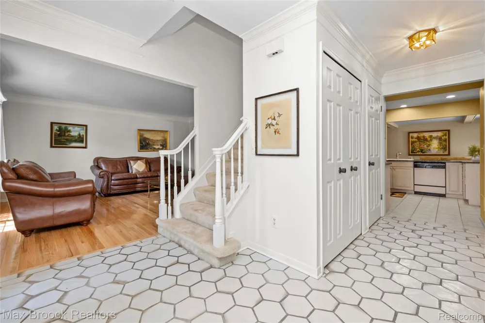 31223 Country Ridge Circle Farmington Hills City, MI 48331
