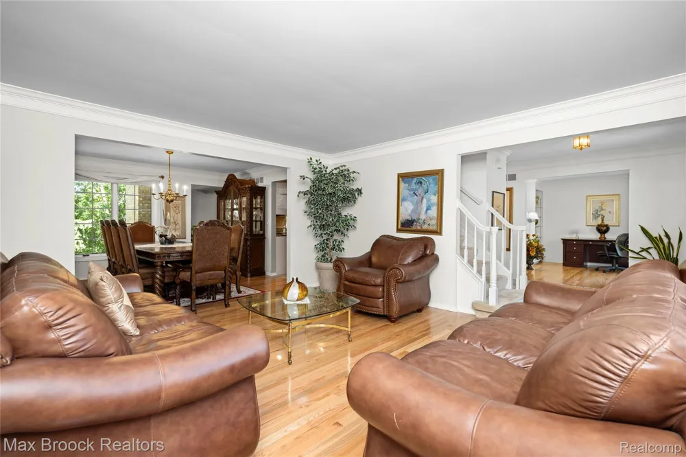 31223 Country Ridge Circle Farmington Hills City, MI 48331