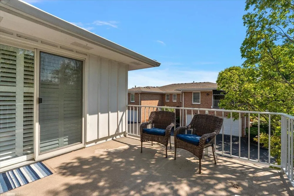 141 Windwood Pointe Road St Clair Shores City, MI 48080