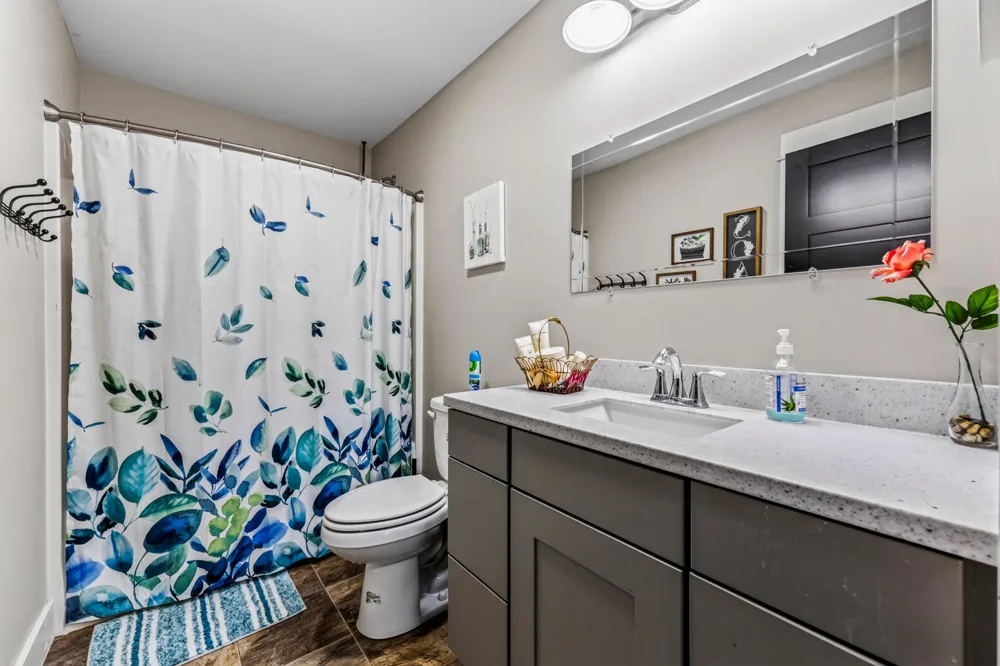 2525 Chestnut Trail Muskegon Charter Township, MI 49442