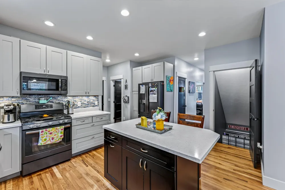2525 Chestnut Trail Muskegon Charter Township, MI 49442