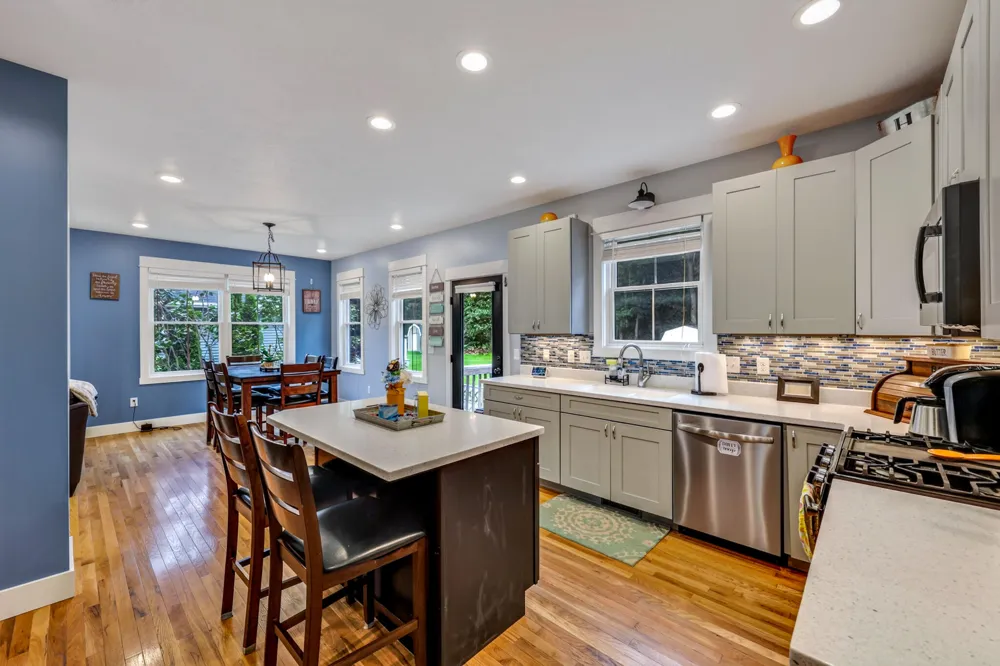 2525 Chestnut Trail Muskegon Charter Township, MI 49442