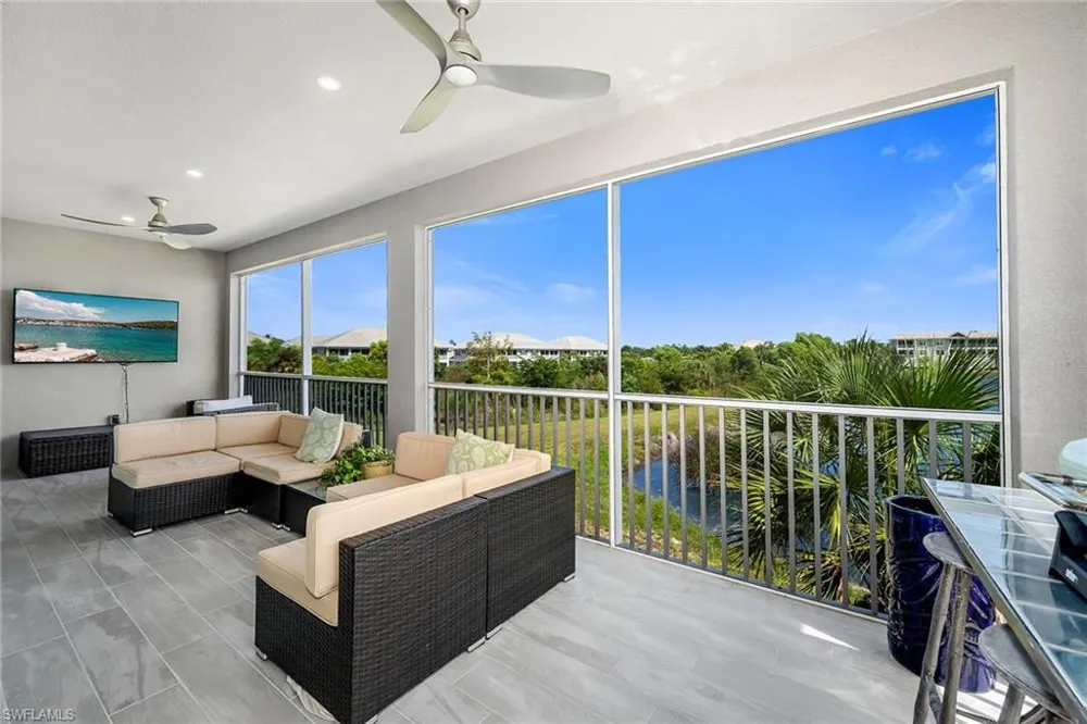 257 Indies Drive E #202 Naples, FL 34114