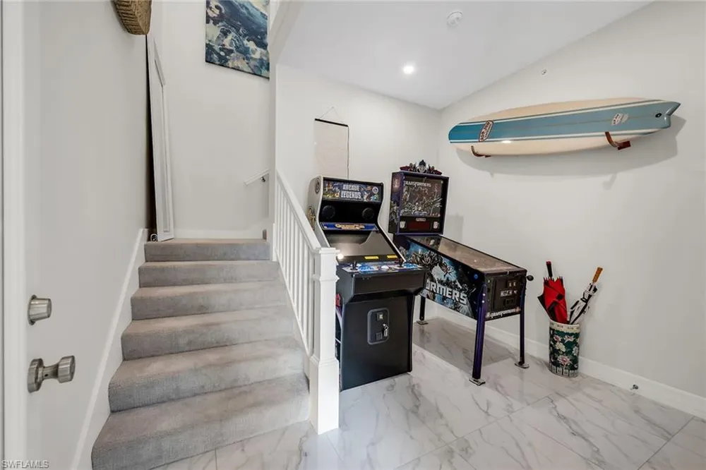 257 Indies Drive E #202 Naples, FL 34114