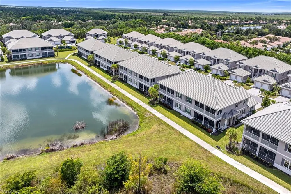 257 Indies Drive E #202 Naples, FL 34114
