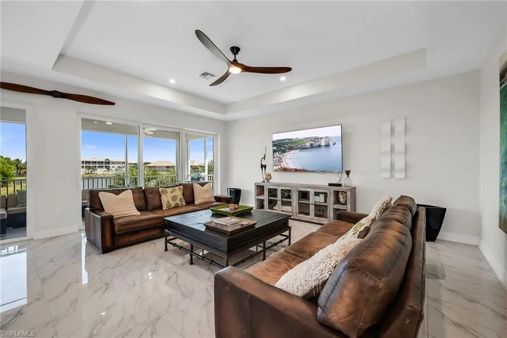 257 Indies Drive E #202 Naples, FL 34114