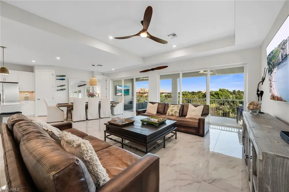 257 Indies Drive E #202 Naples, FL 34114