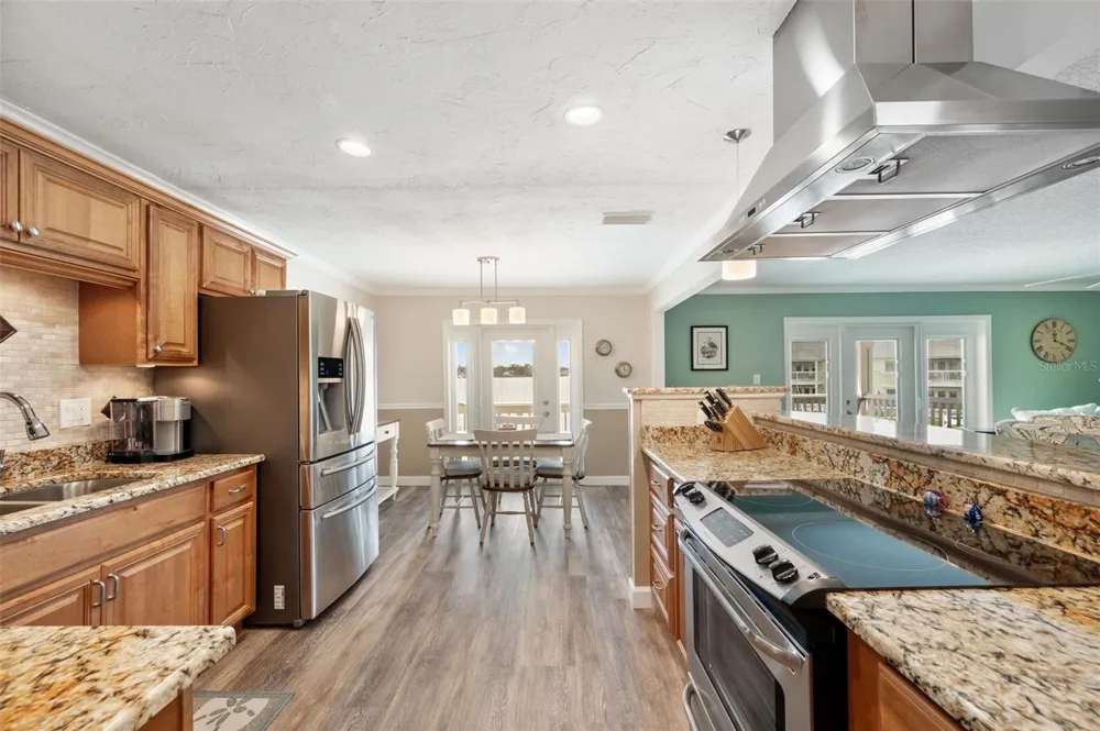 5257 BEACH DRIVE SE #D St Petersburg, FL 33705