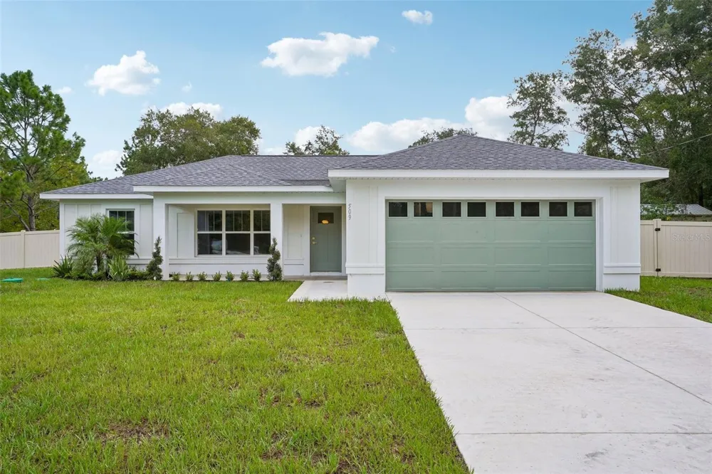 509 W WASON STREET Citrus Springs, FL 34434