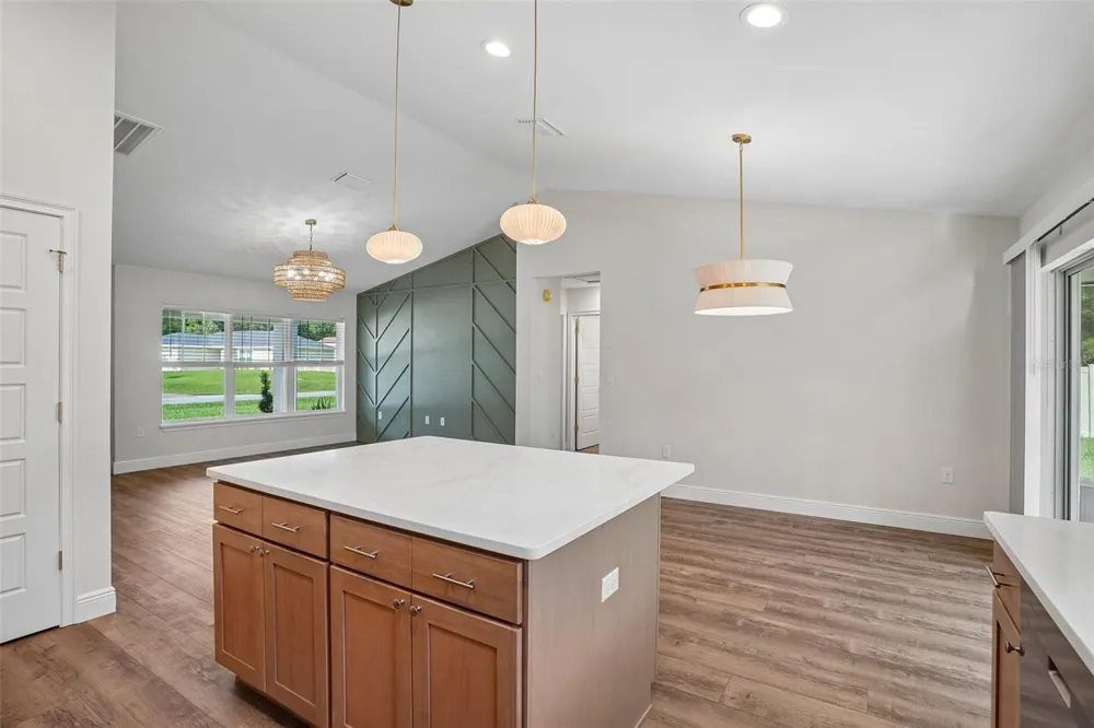 509 W WASON STREET Citrus Springs, FL 34434